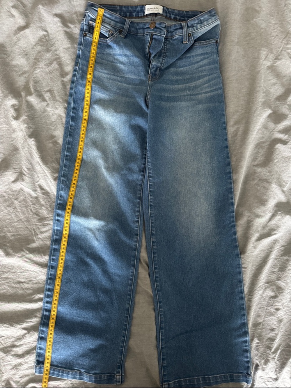 crown & ivy Denim Flare Jeans in Medium Blue